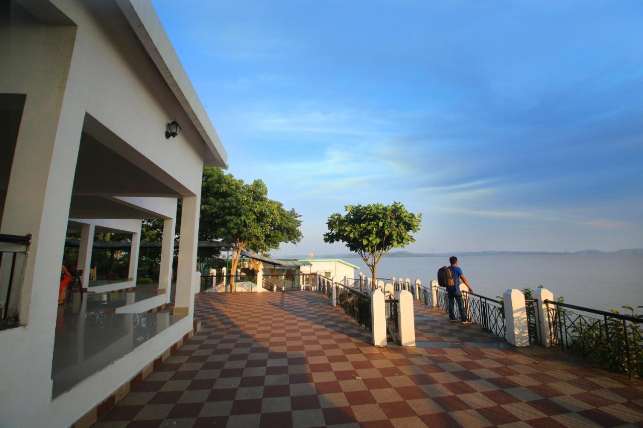 Mpt Maikal Resort, Bargi Buitenkant foto